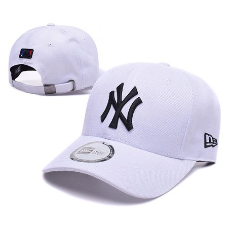 New York Yankeess Adjustable Hat