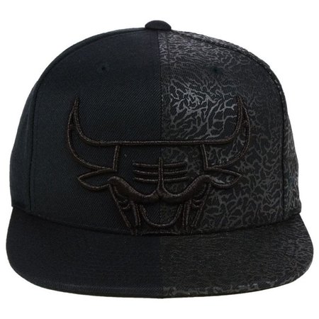 Chicago Bulls Snapback Hat